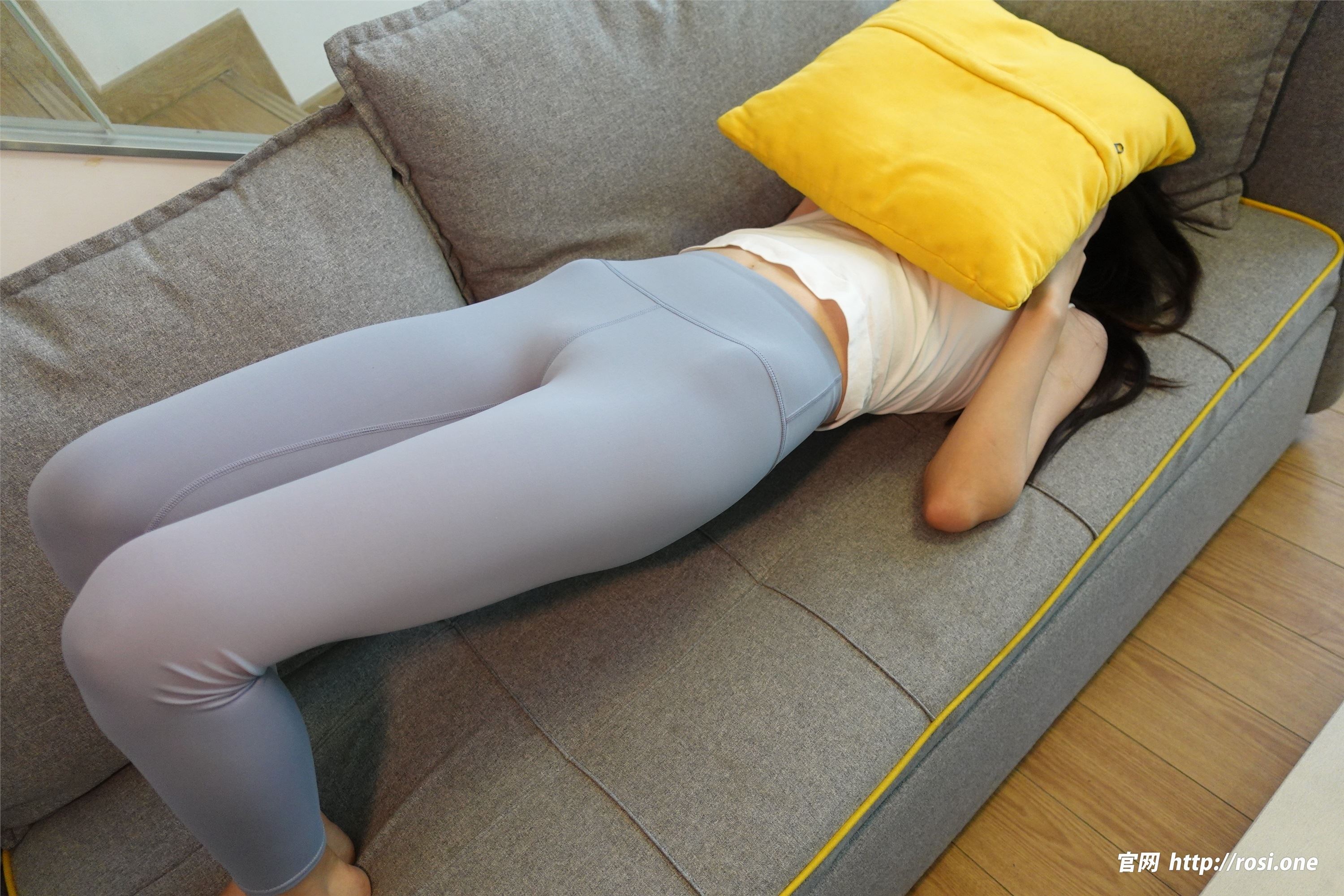 ROSI写真 2022.12.09 NO.4022